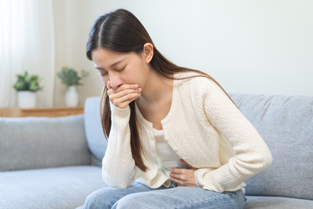 woman-feeling-Nausea