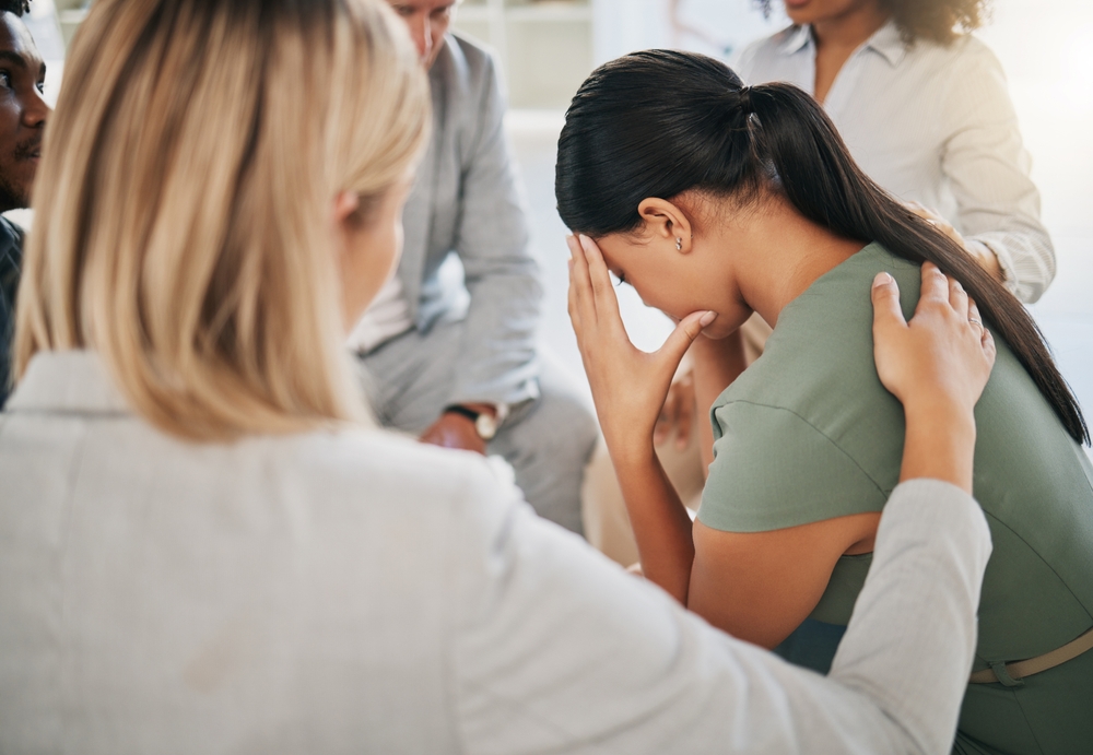 woman-supporting-each-other