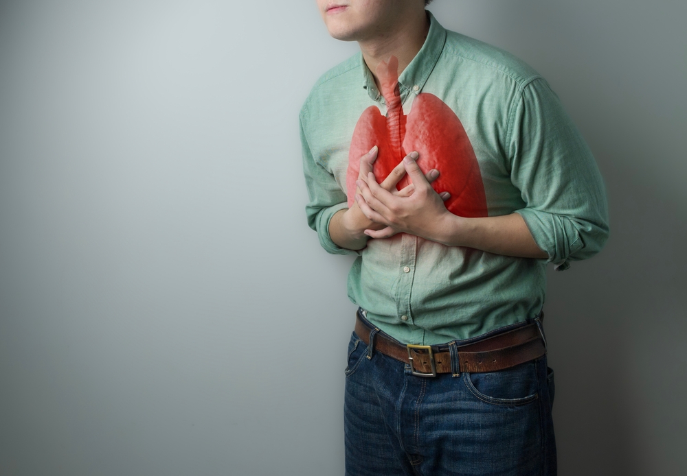 man-pain-in-respiratory