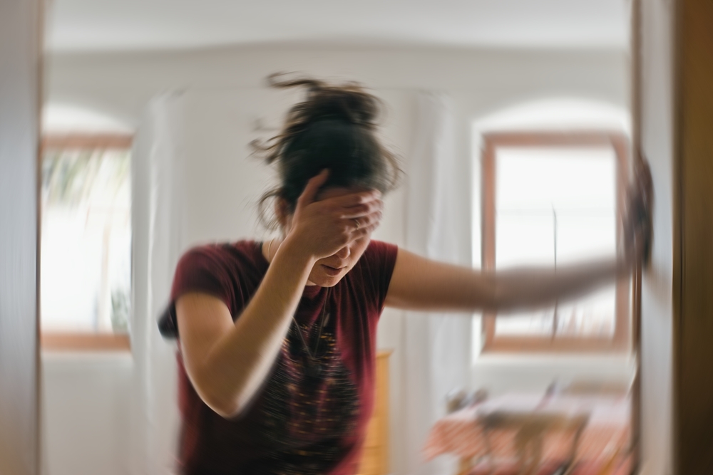 woman-suffering-Seizures