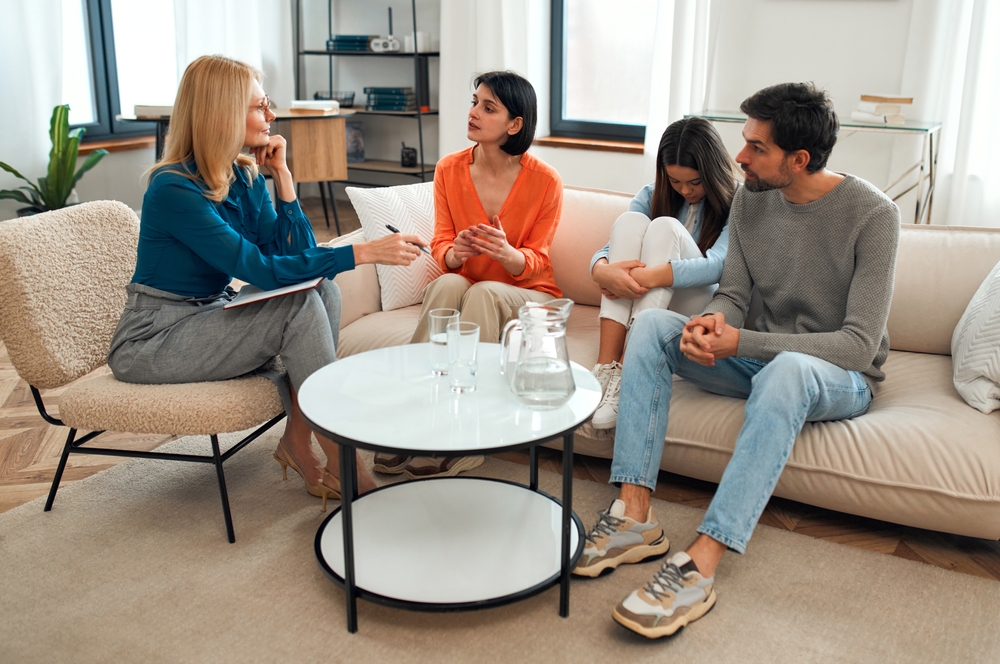 family-therapy-session