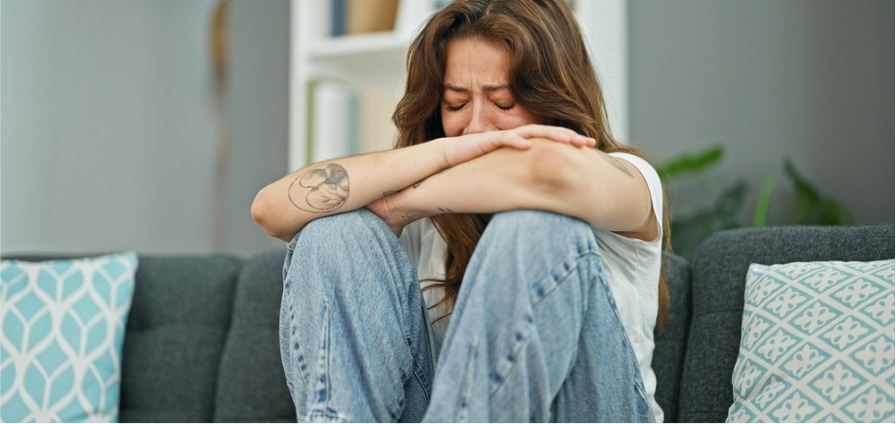 legal-high-addiction-treatment-woman-struggling-with-withdrawal