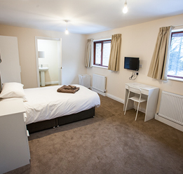 banbury lodge bedroom third view