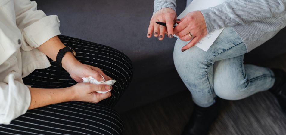 one to one mood disorder therapy