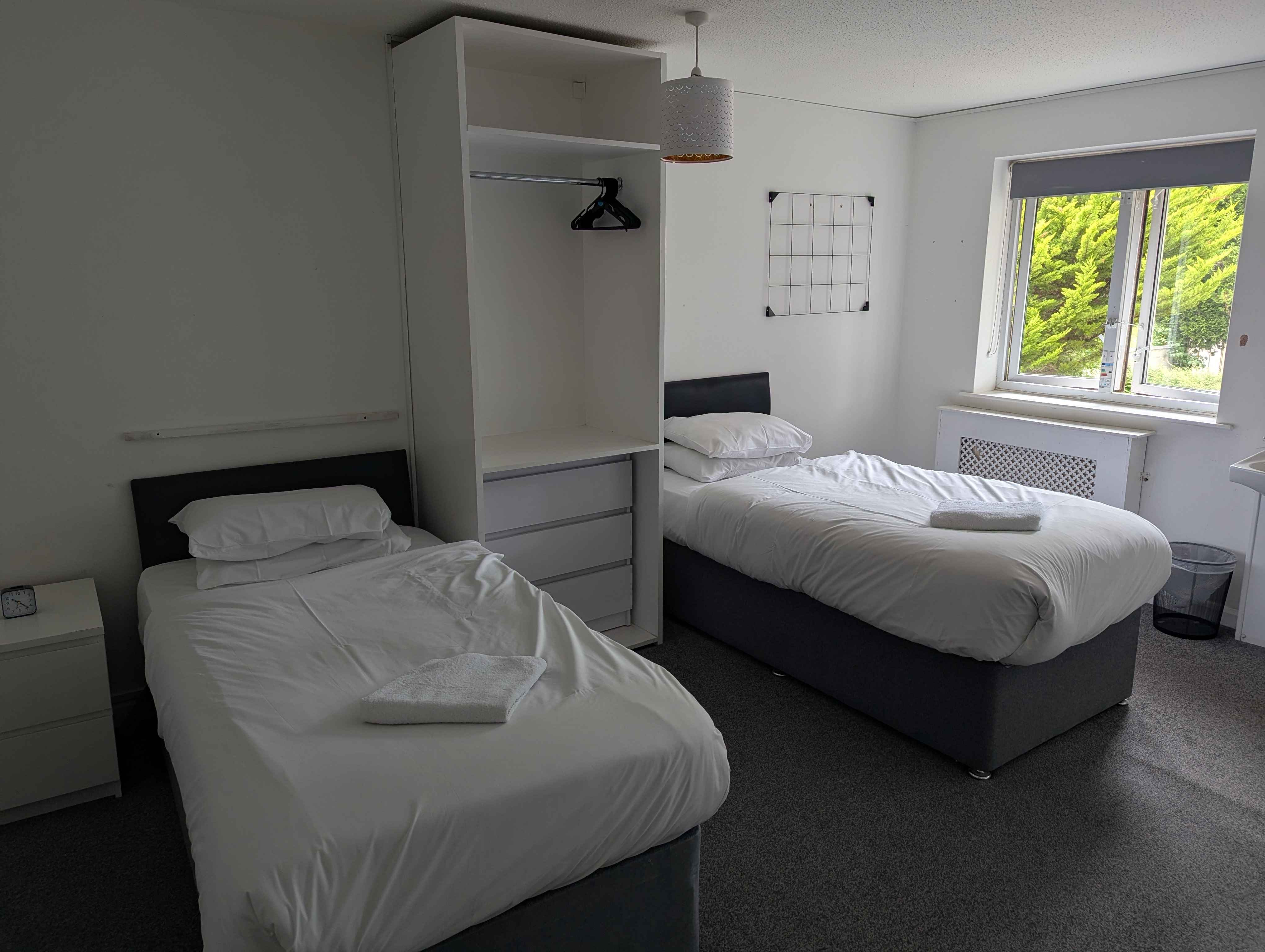Comfortable Twin Bedroom