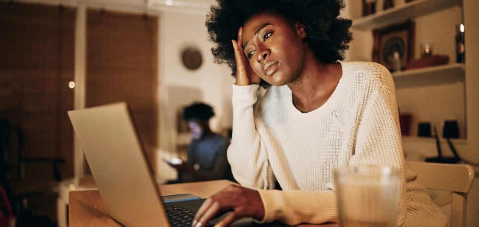 Morphine addiction woman struggling at work