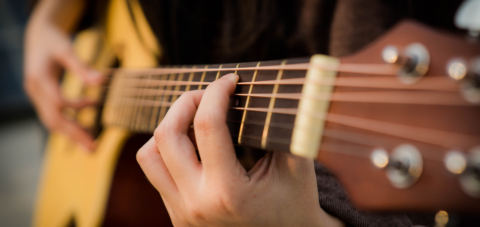 Music therapy guitar