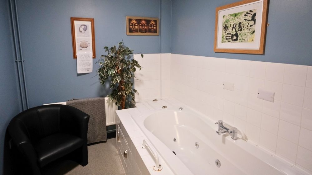 Facilities at Oasis Bradford addiction treatment centre