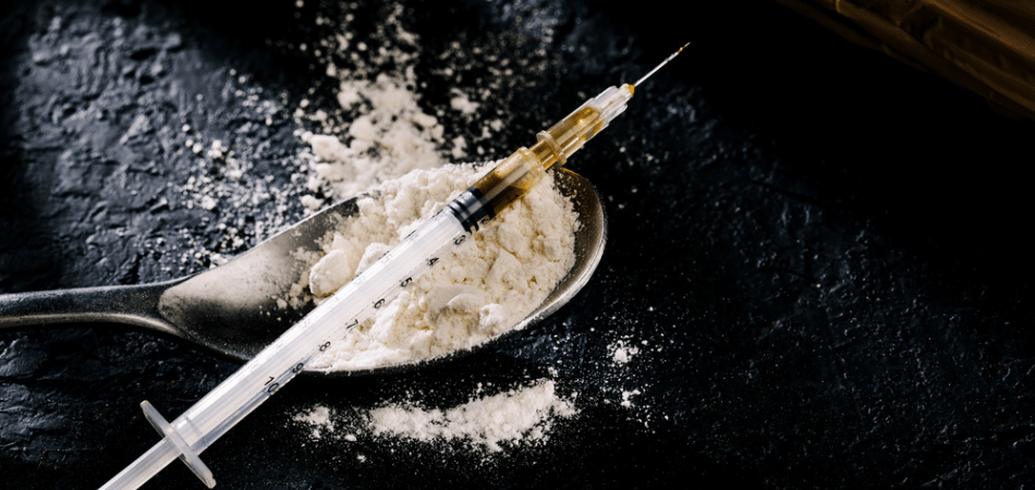 heroin-powder-in-a-spoon