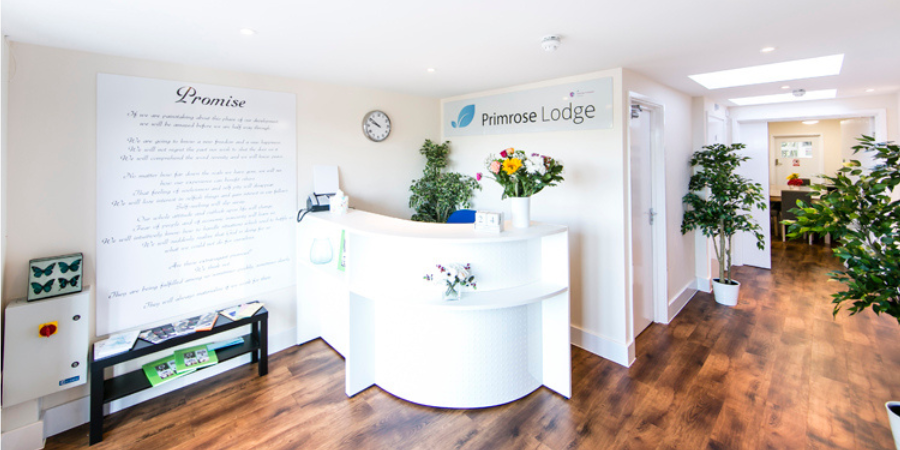 Admissions-Primrose-Lodge-Lobby