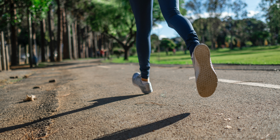 Alcohol-Rehab-Woman-On-A-Jog