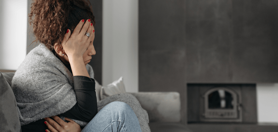 Diazepam and alcohol woman experiencing drowsiness