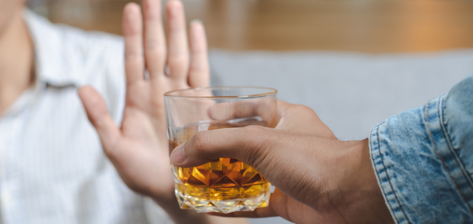 How Peer Pressure Can Lead to Alcohol Addiction