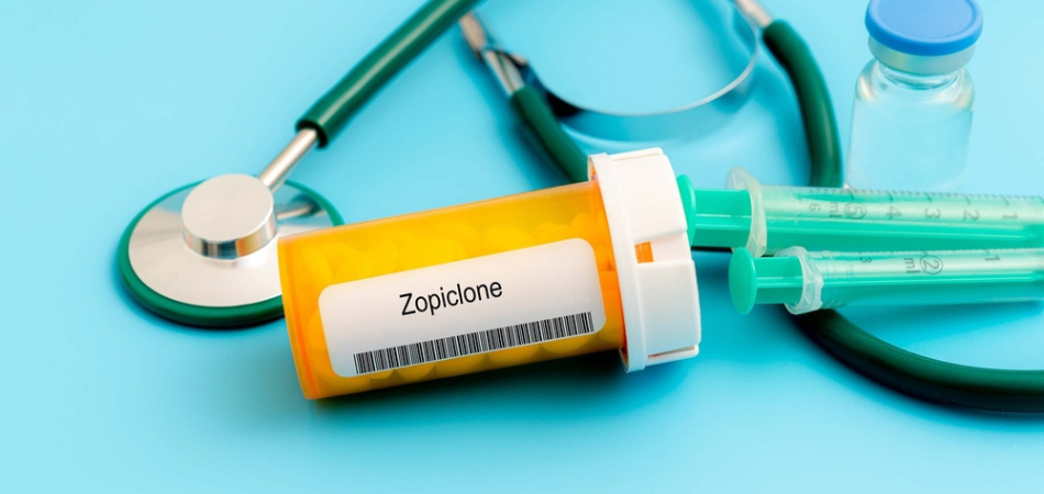 What are the risks of using Zopiclone?