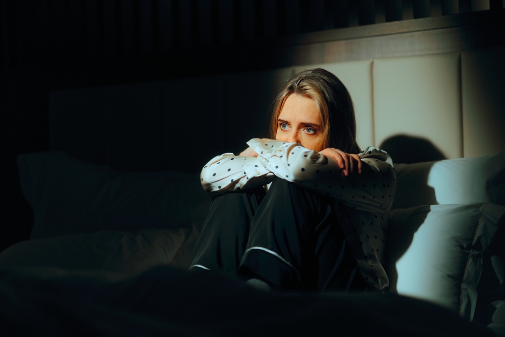 lonely-woman-sitting-on-floor