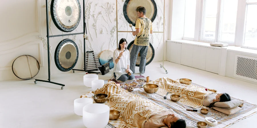 gong-therapy-people-in-gong-therapy