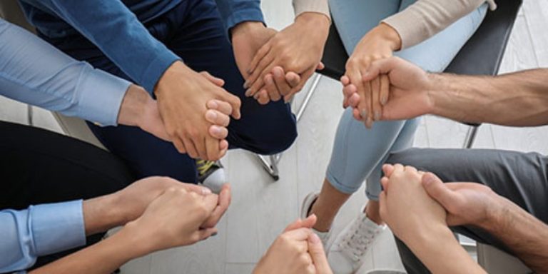 Drug Rehab Group Sharing Community