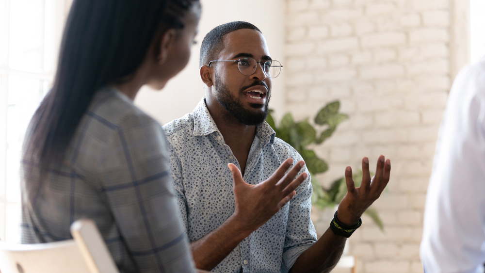 addiction-group-therapy-black-community