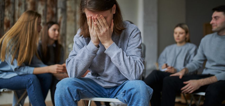 sad-young-woman-in-alcohol-rehab