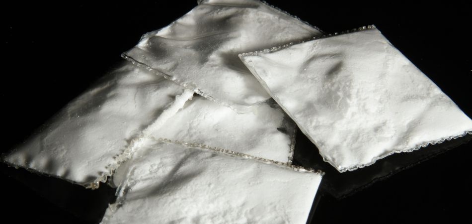 Methamphetamine dust for addiction
