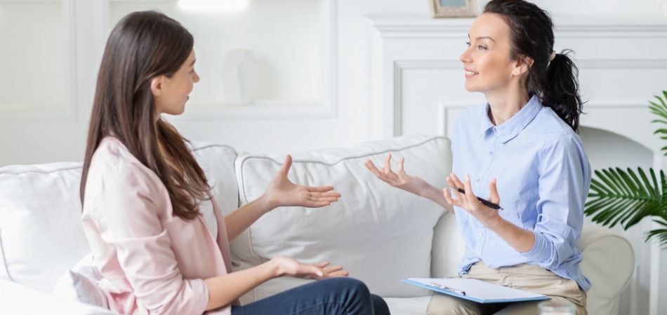 Hallucinogen one to one therapy session