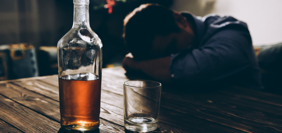 How Help Alcoholic Colleague Or Employee